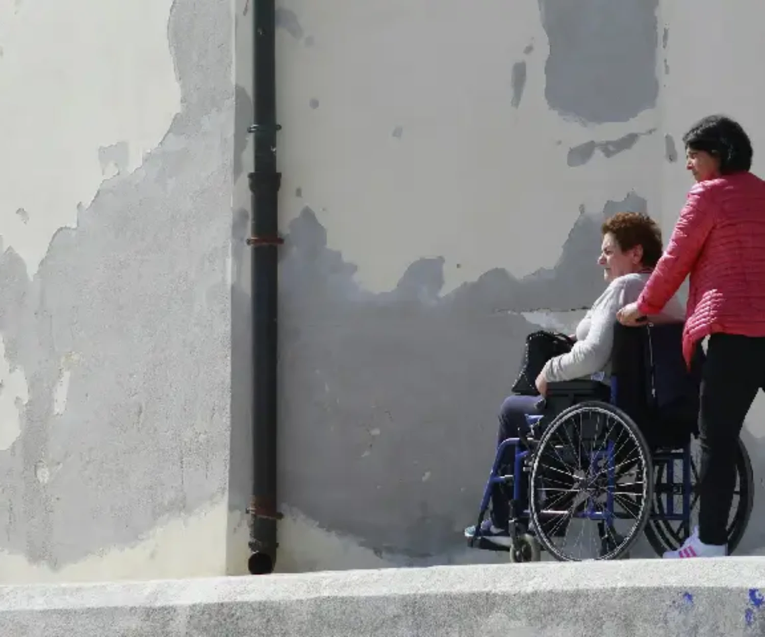 What are the best areas in Tenerife for people with mobility problems